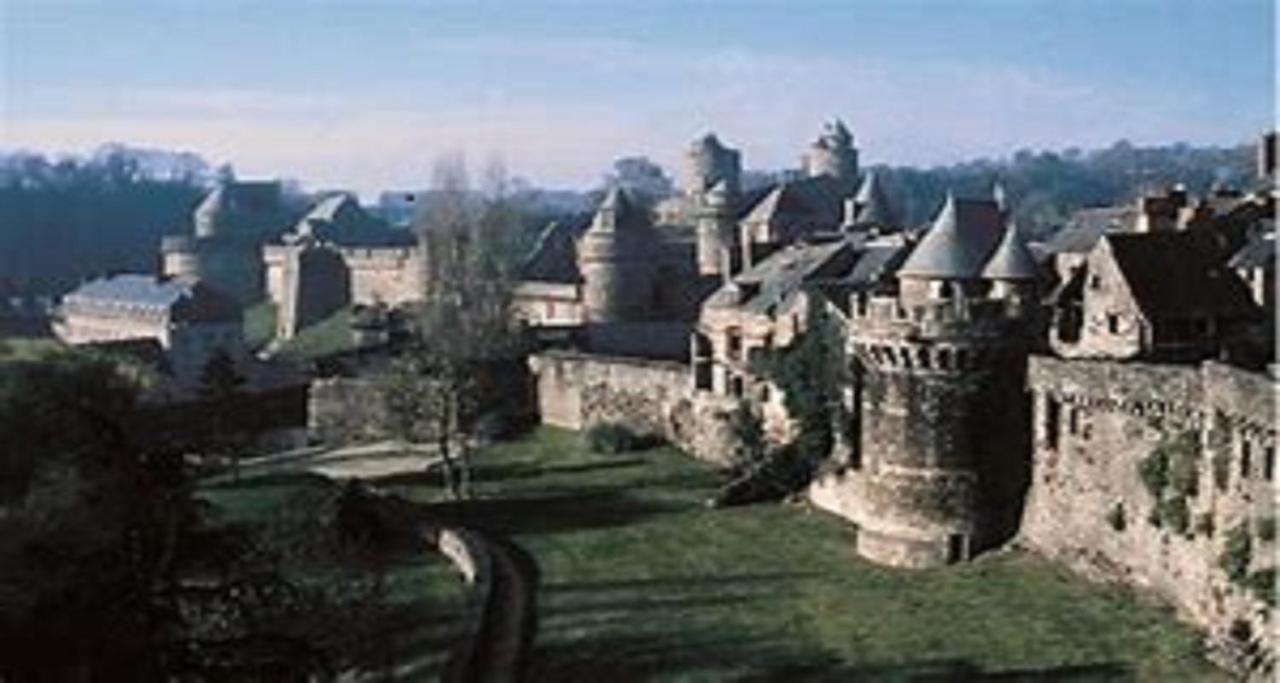 Hotel Western Des Voyageurs Fougères